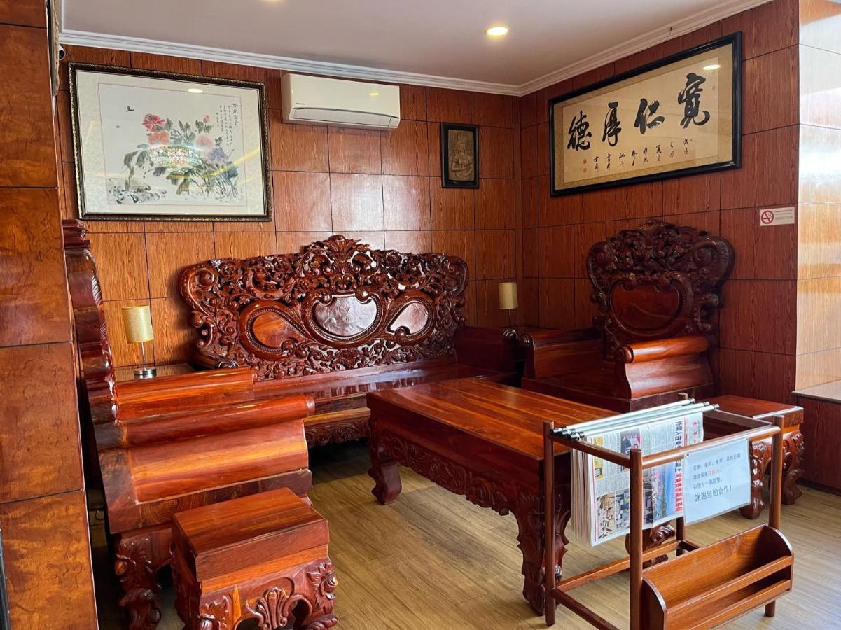 Chung Hsin Hotel 中信酒店 金边 外观 照片