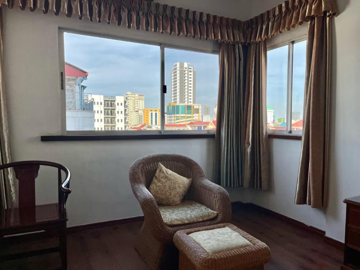 Chung Hsin Hotel 中信酒店 金边 外观 照片